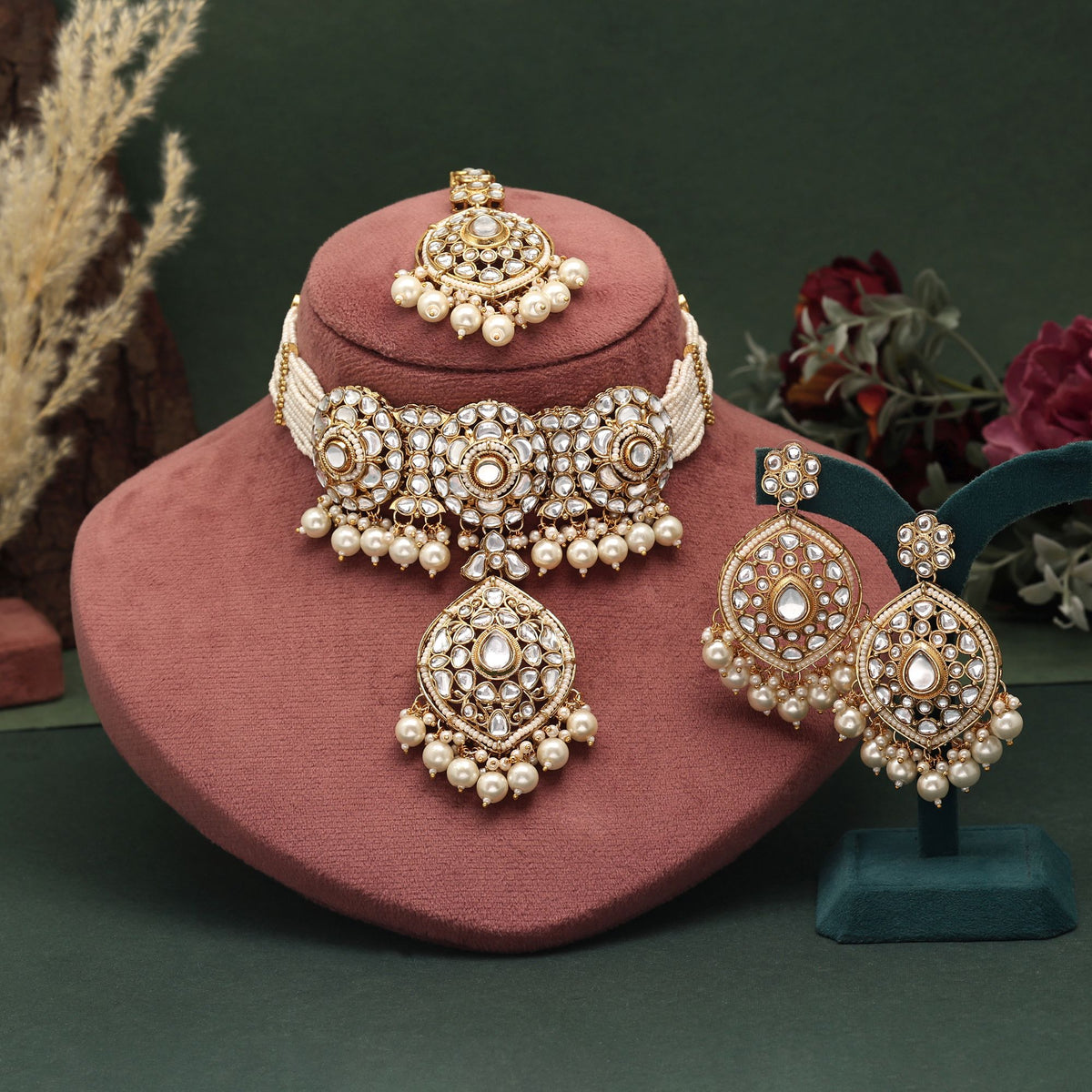 Classic White Kundan Pearl Jewellery Set