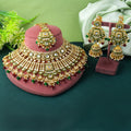 Emerald Green Kundan Bridal Choker Set with Earrings & Maang Tikka