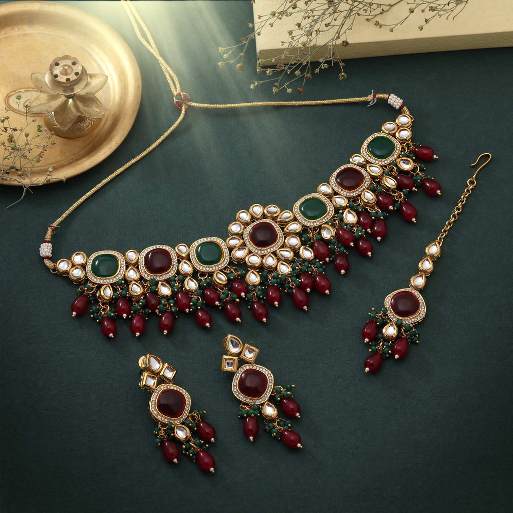 Maroon Green Kundan Choker Necklace Set with Earrings