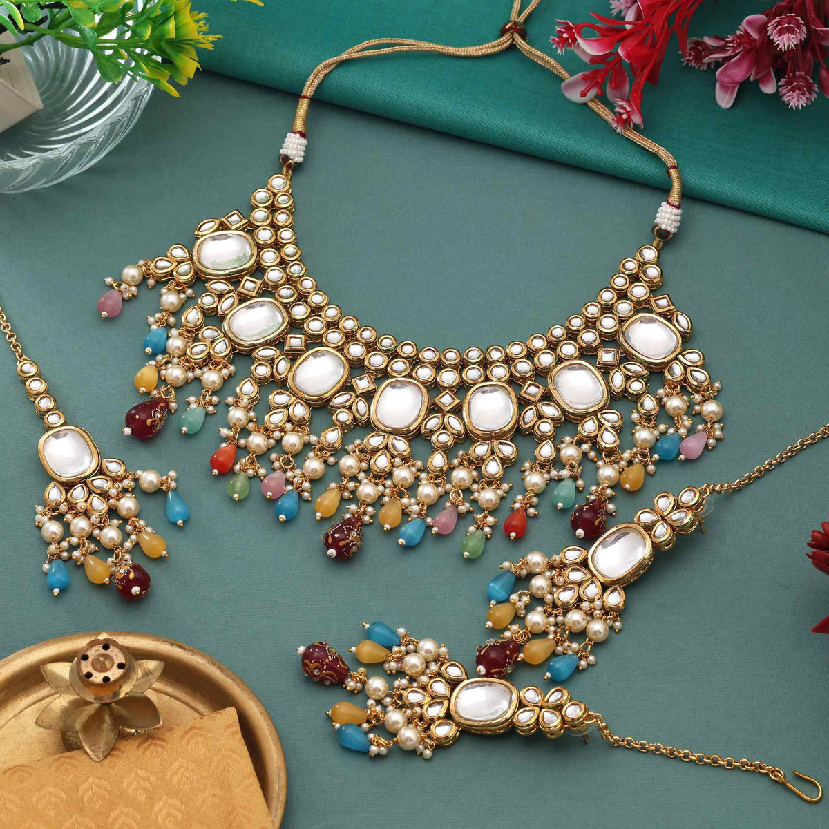 Multicolour Kundan Choker Necklace Set with Earrings & Maang Tikka – Bridal Wedding Jewellery