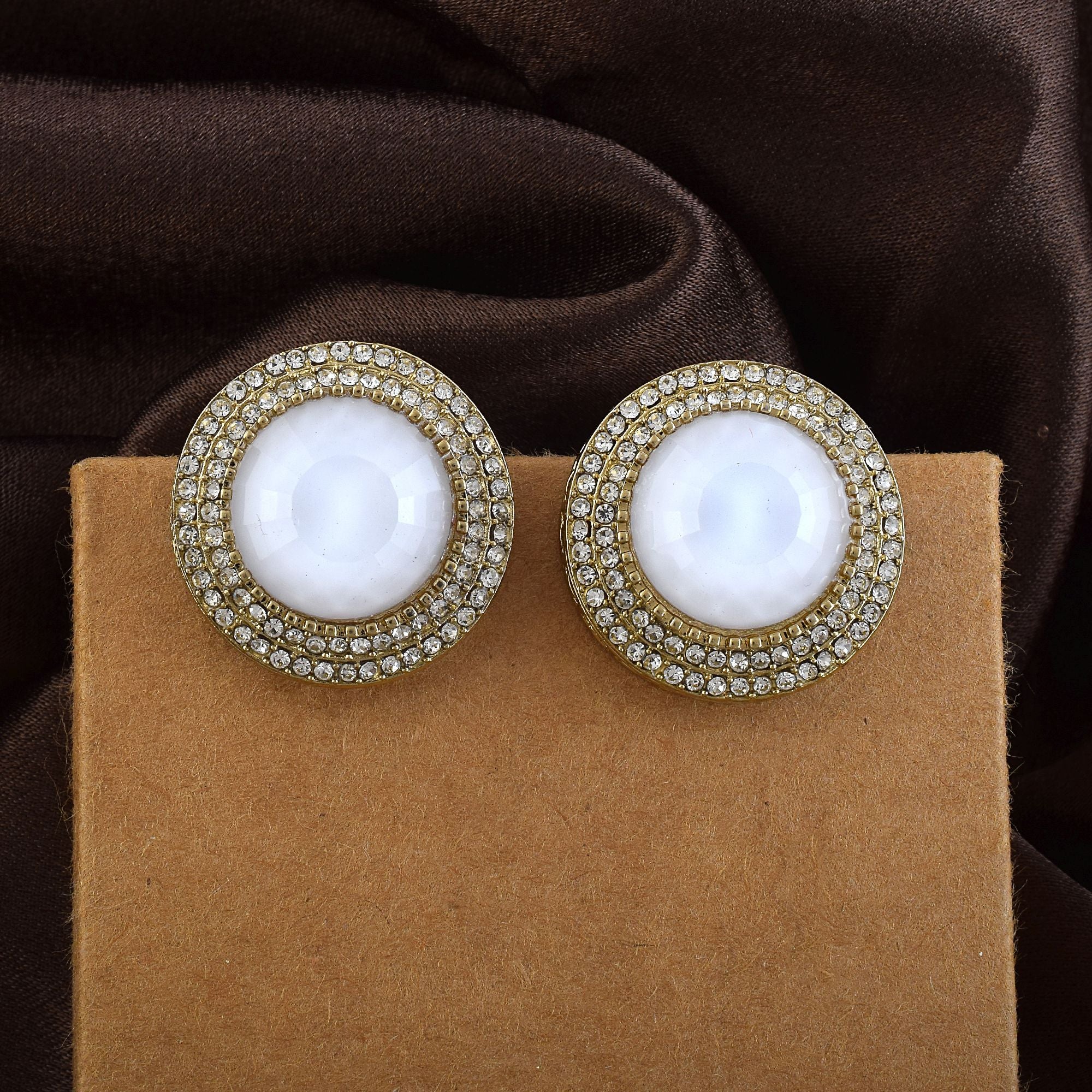 White Color Stud Kundan Earrings