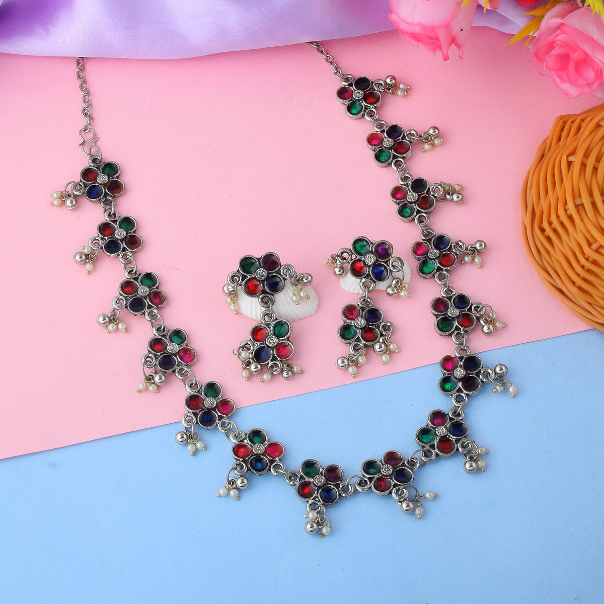 colour pop petal oxidised necklace
