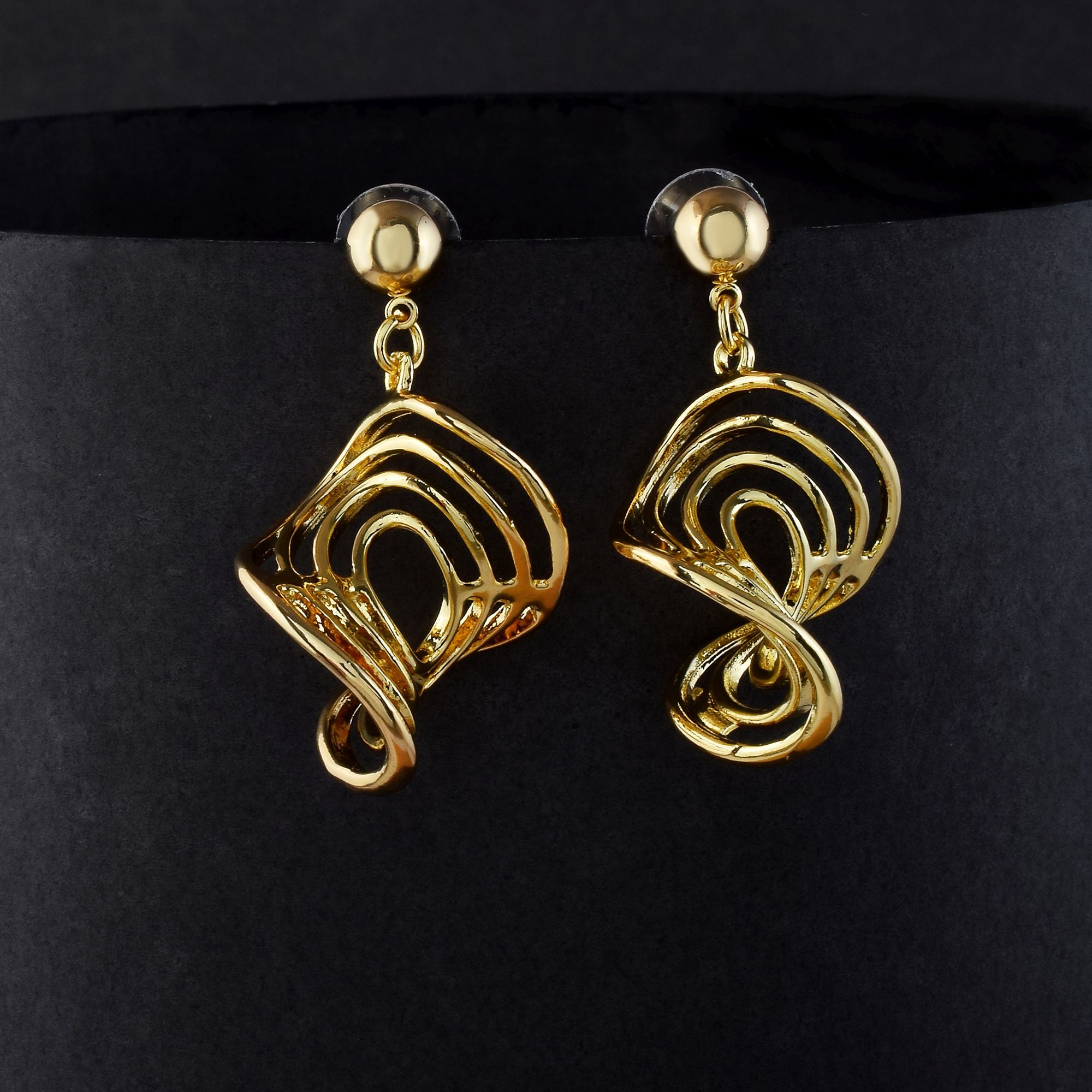 Gorgeous Gold Color Anti Tarnish Earrings Crafted Jewelry Finishing Touch
