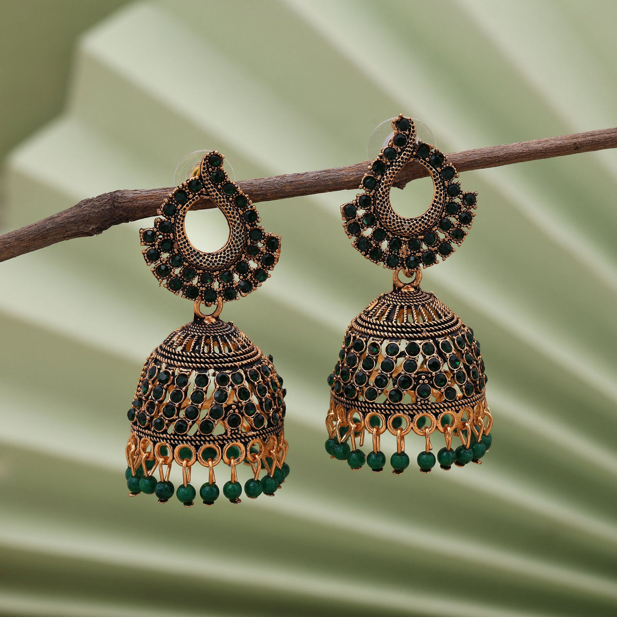 green royal jhumka bali
