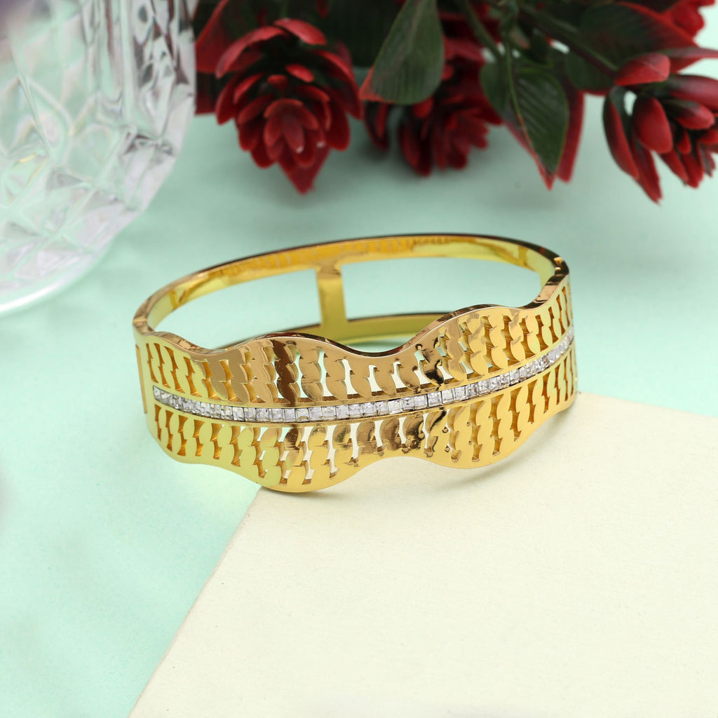 heer cuff bracelete