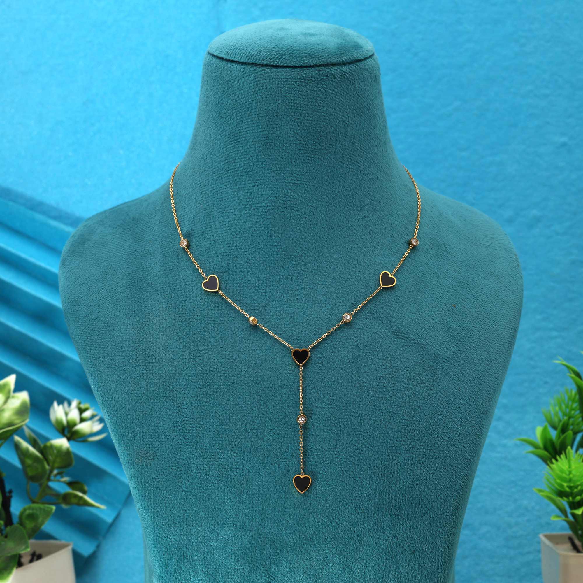 Elegant Black Color Stainless Steel 18K Gold Plated Demi Fine Pendant Design